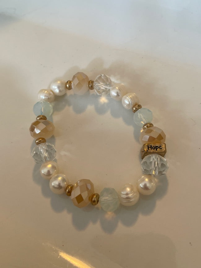 Fresh Water Pearl and Glass Bead Stretch Bracelet