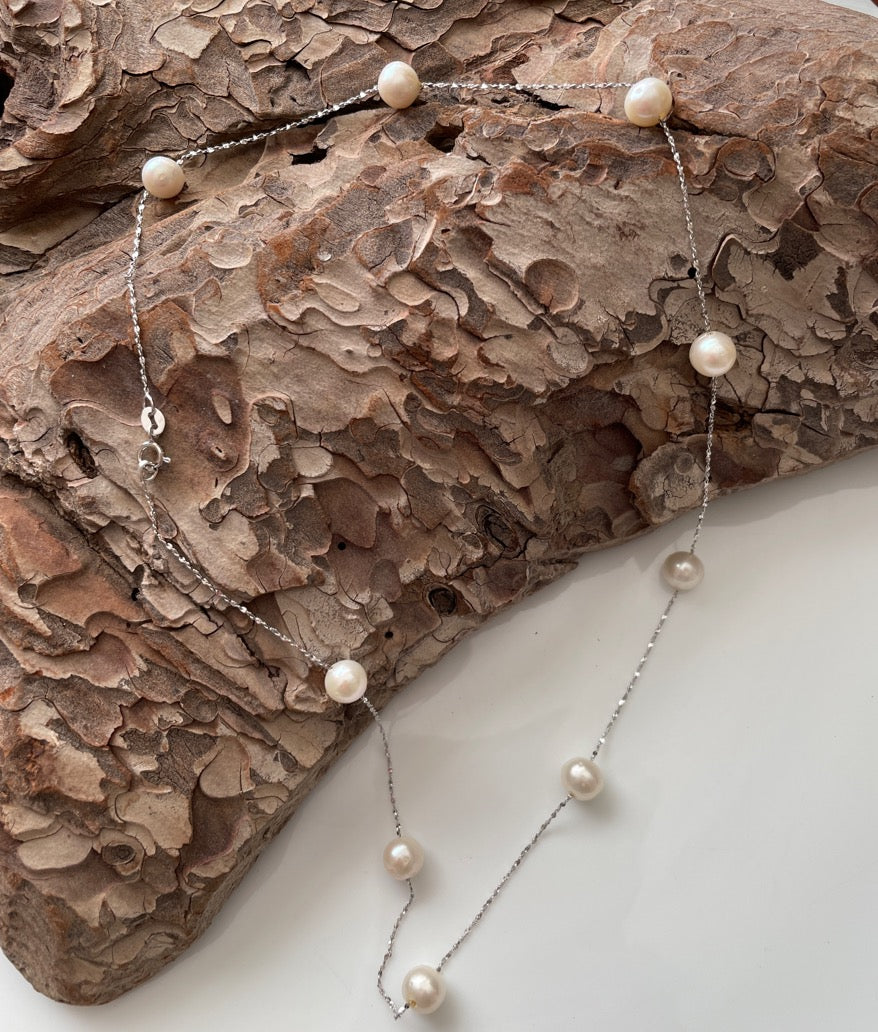 Freshwater Pearl Station Necklace 18"