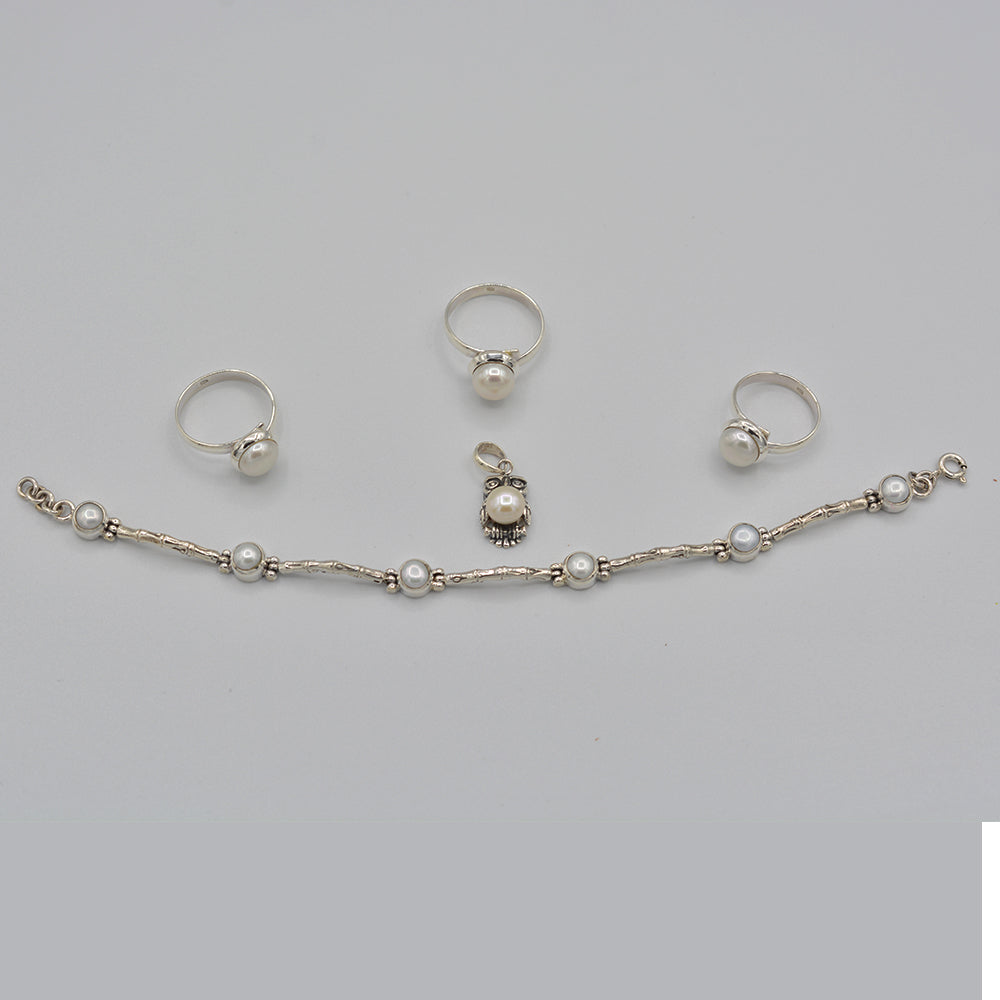 Sterling Silver Fresh Water Pearl Ring