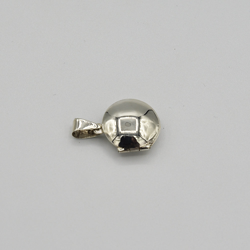 Sterling Silver Locket Pendant - Round shape