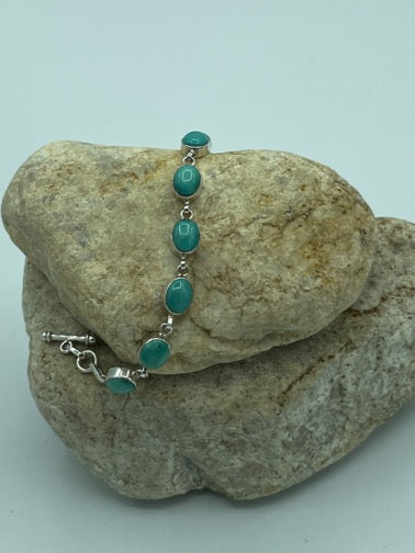Turquoise Sterling Silver Toggle Bracelet 7"-7.5"