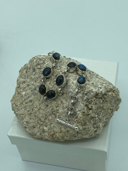 Labradorite Oval Stone Silver Bracelet